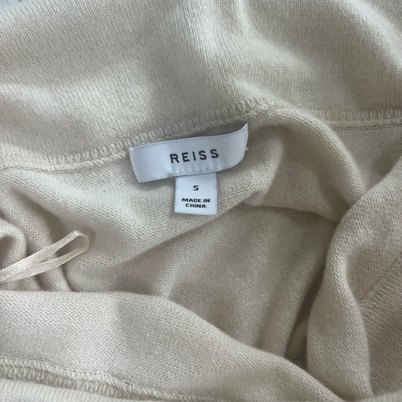 Reiss Off the shoulder sweater dress - Picture 7 of 8